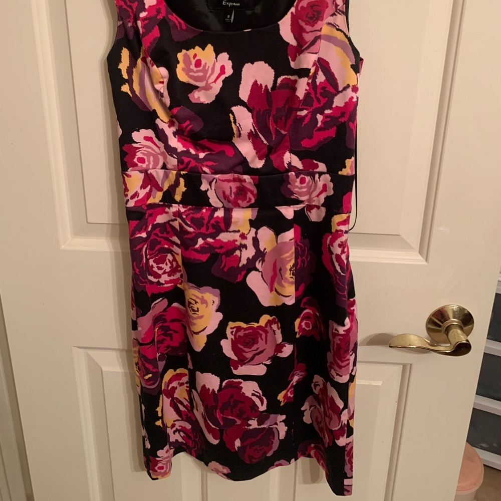 Flower mini sheath dress